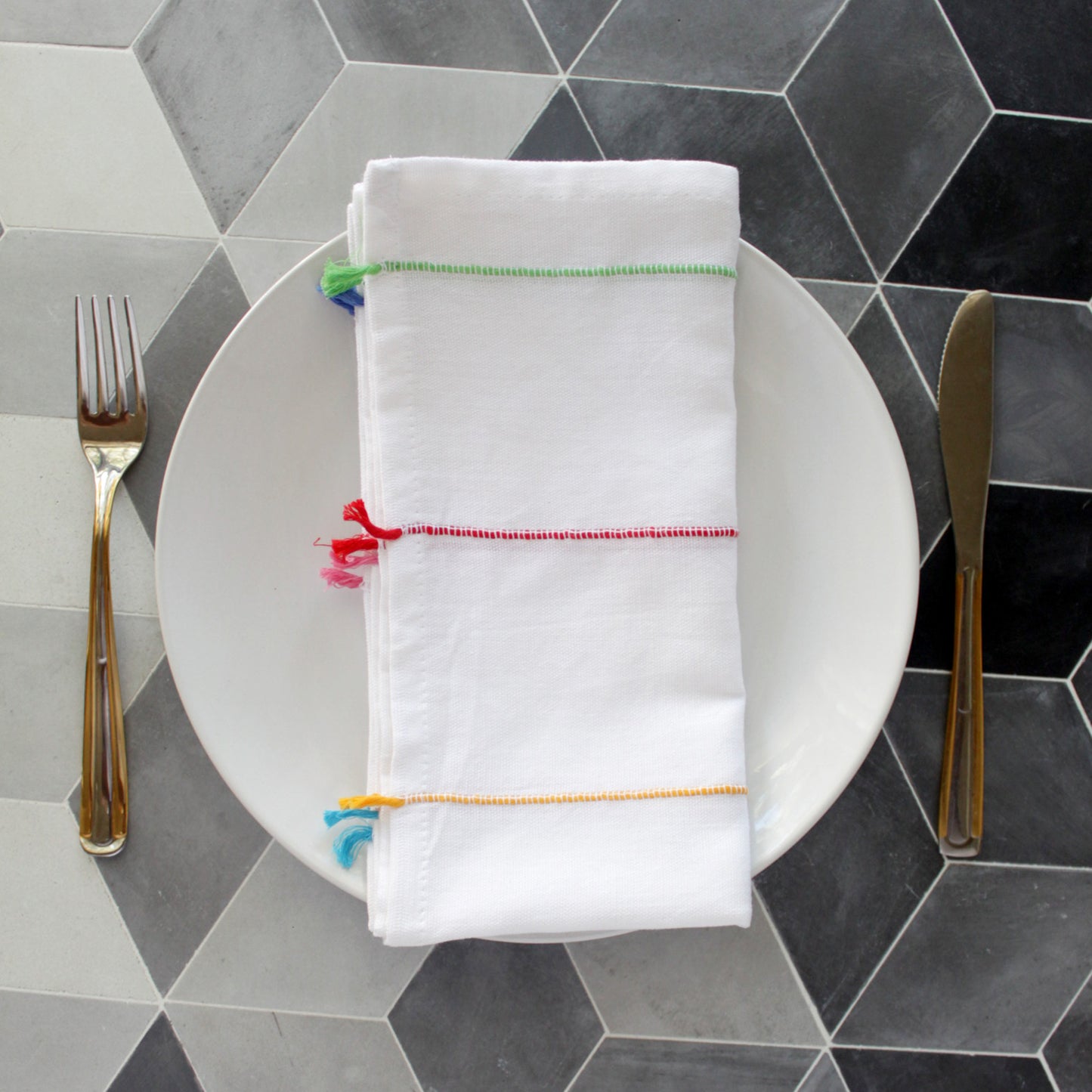 RAINBOW TASSEL TABLE NAPKIN